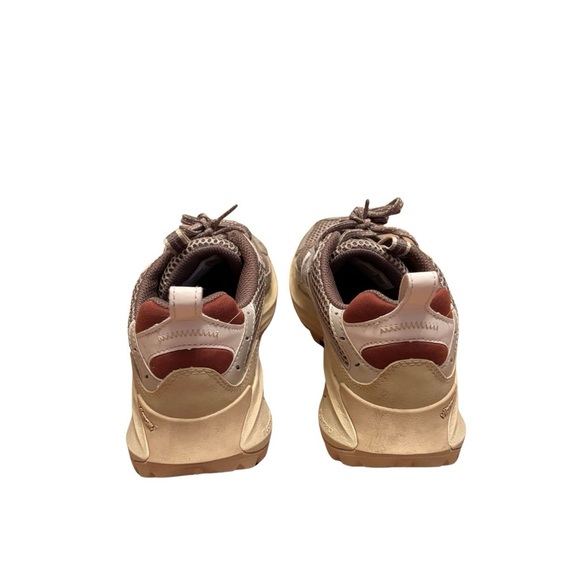 Merrill Multi-Terrain Sneakers in Brown and Cream - Picture 4 of 4